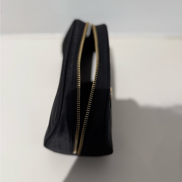 NWT Marc Jacobs nylon cosmetic pouch - Picture 3 of 5